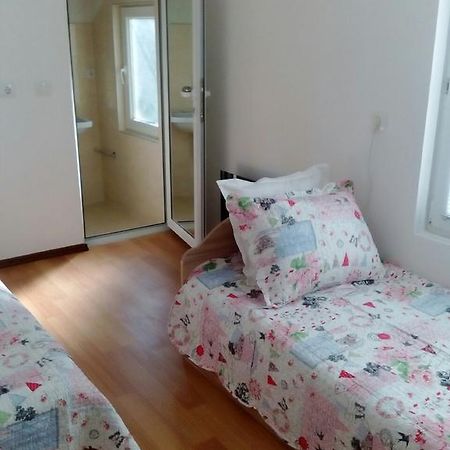 Magnolia Guest House Haskovo Bagian luar foto