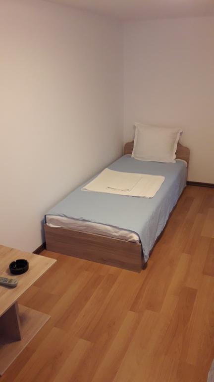 Magnolia Guest House Haskovo Bagian luar foto